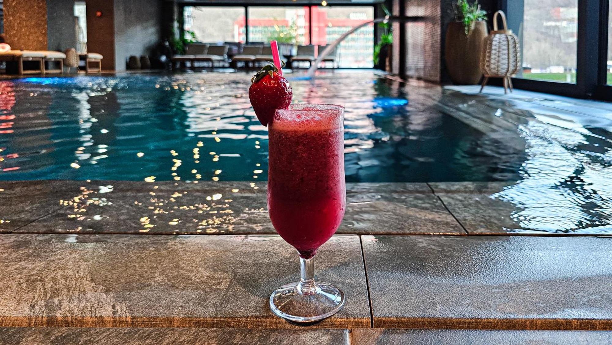 Hotel Bucura Călimăneşti 外观 照片