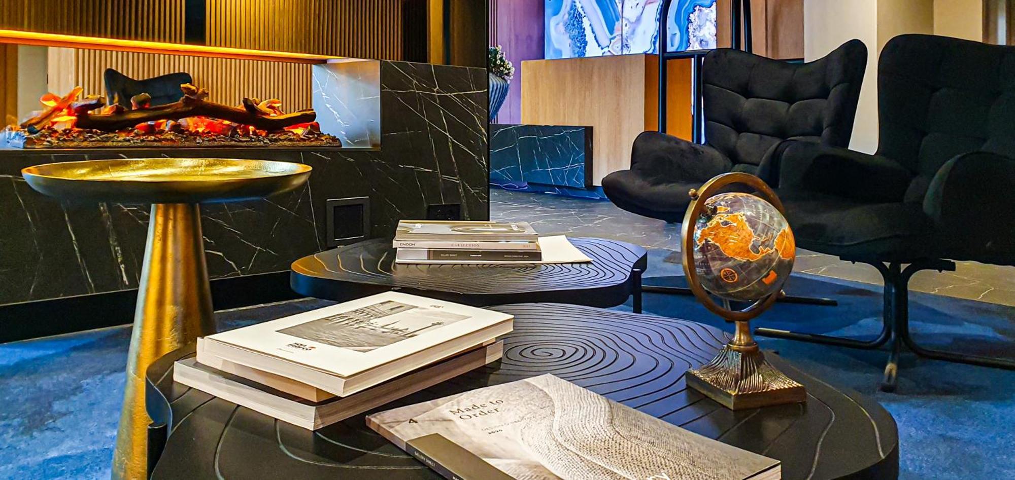 Hotel Bucura Călimăneşti 外观 照片