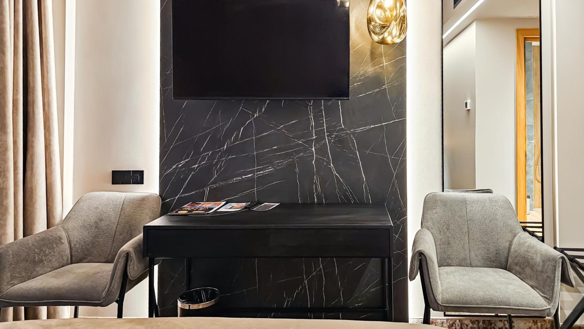 Hotel Bucura Călimăneşti 外观 照片